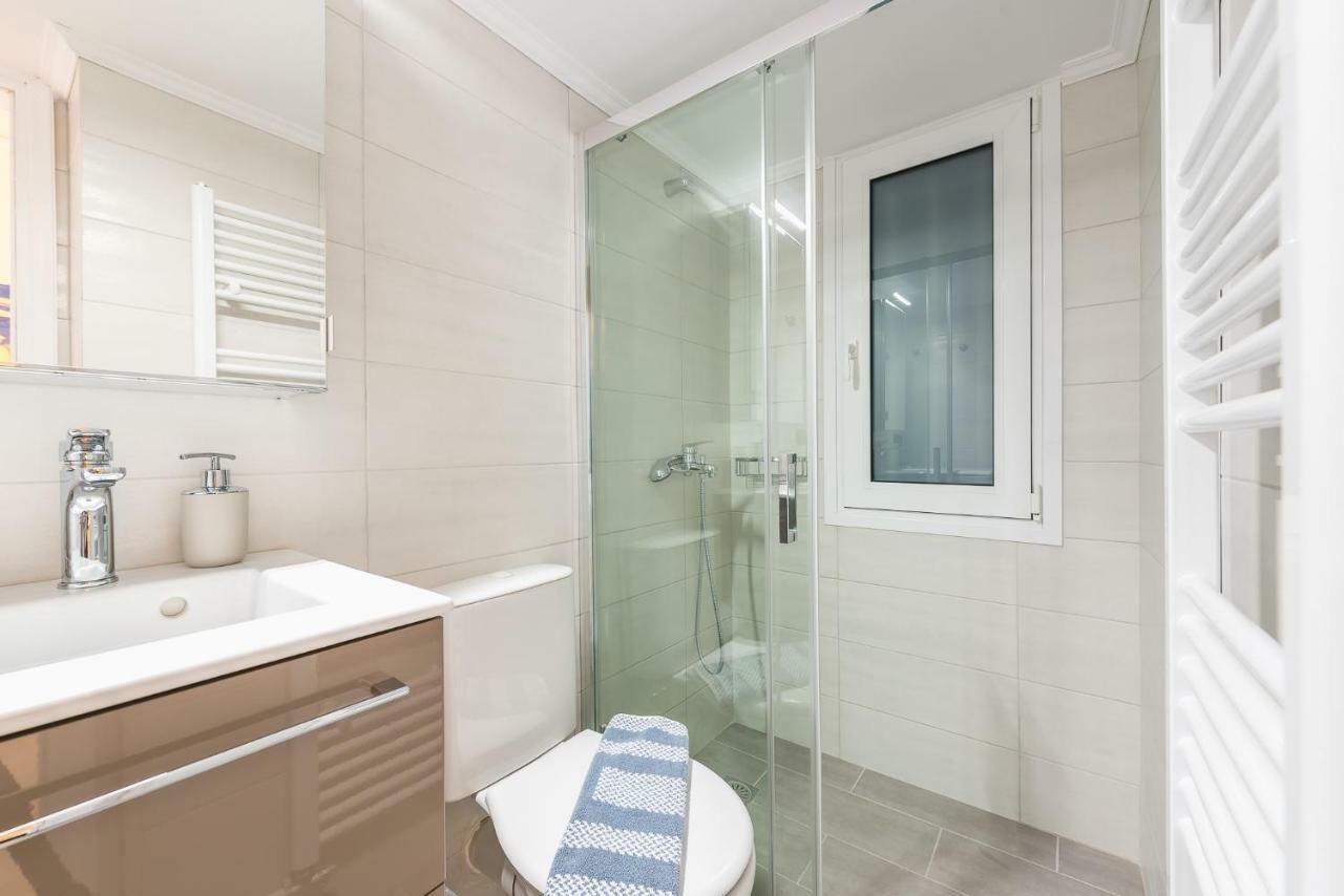 Stylish Kerameikos Apartment By Cloudkeys Athen Eksteriør bilde