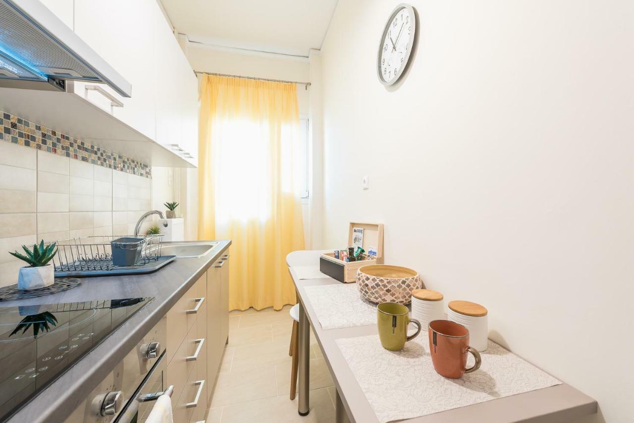 Stylish Kerameikos Apartment By Cloudkeys Athen Eksteriør bilde